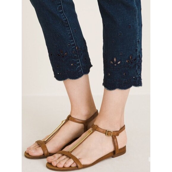 Chicos 2.5 Girlfriend Slim Crop Jeans Size 14 Embroidered Eyelet Hem Blue Denim - Picture 9 of 14